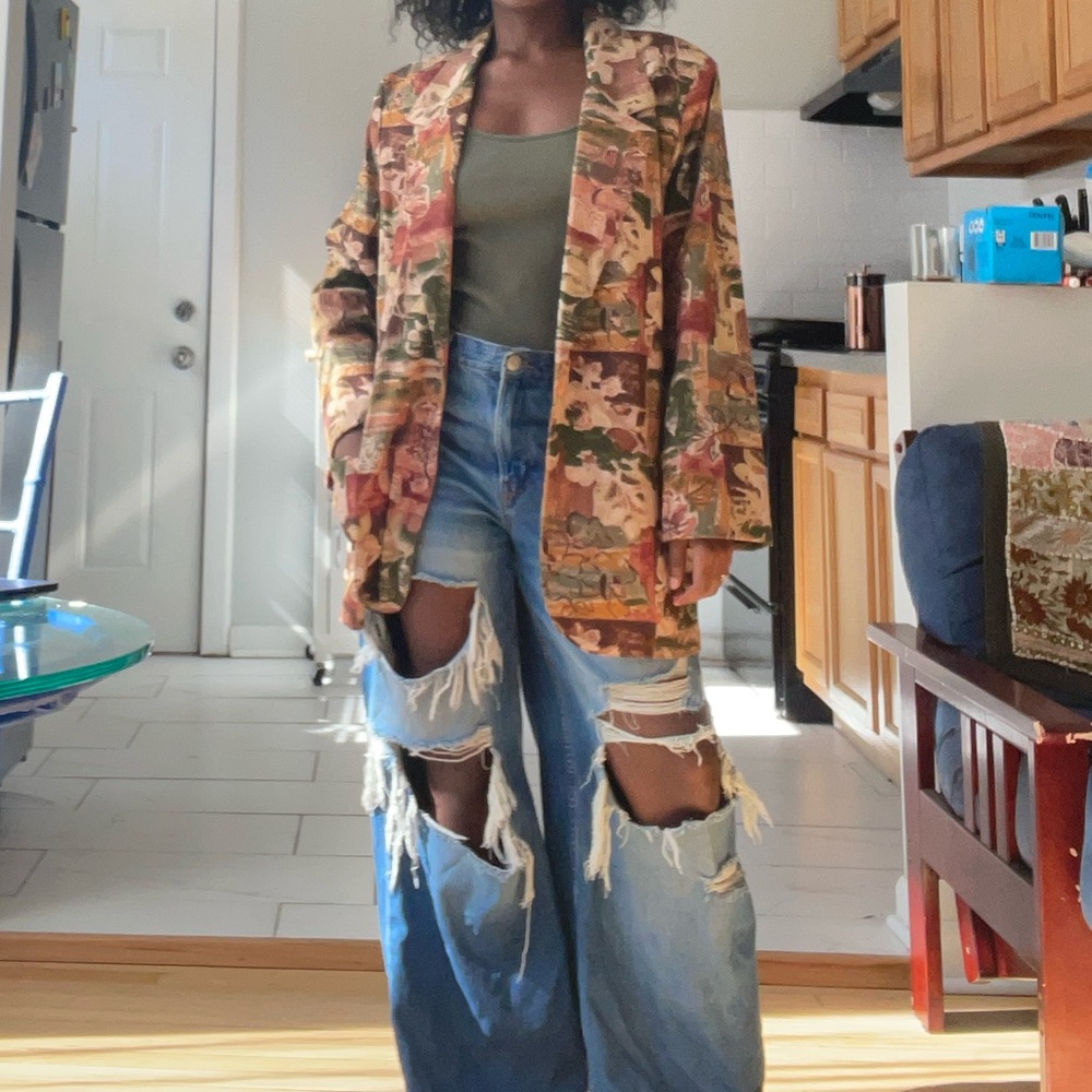Vintage-Inspired Floral Women's Blazer